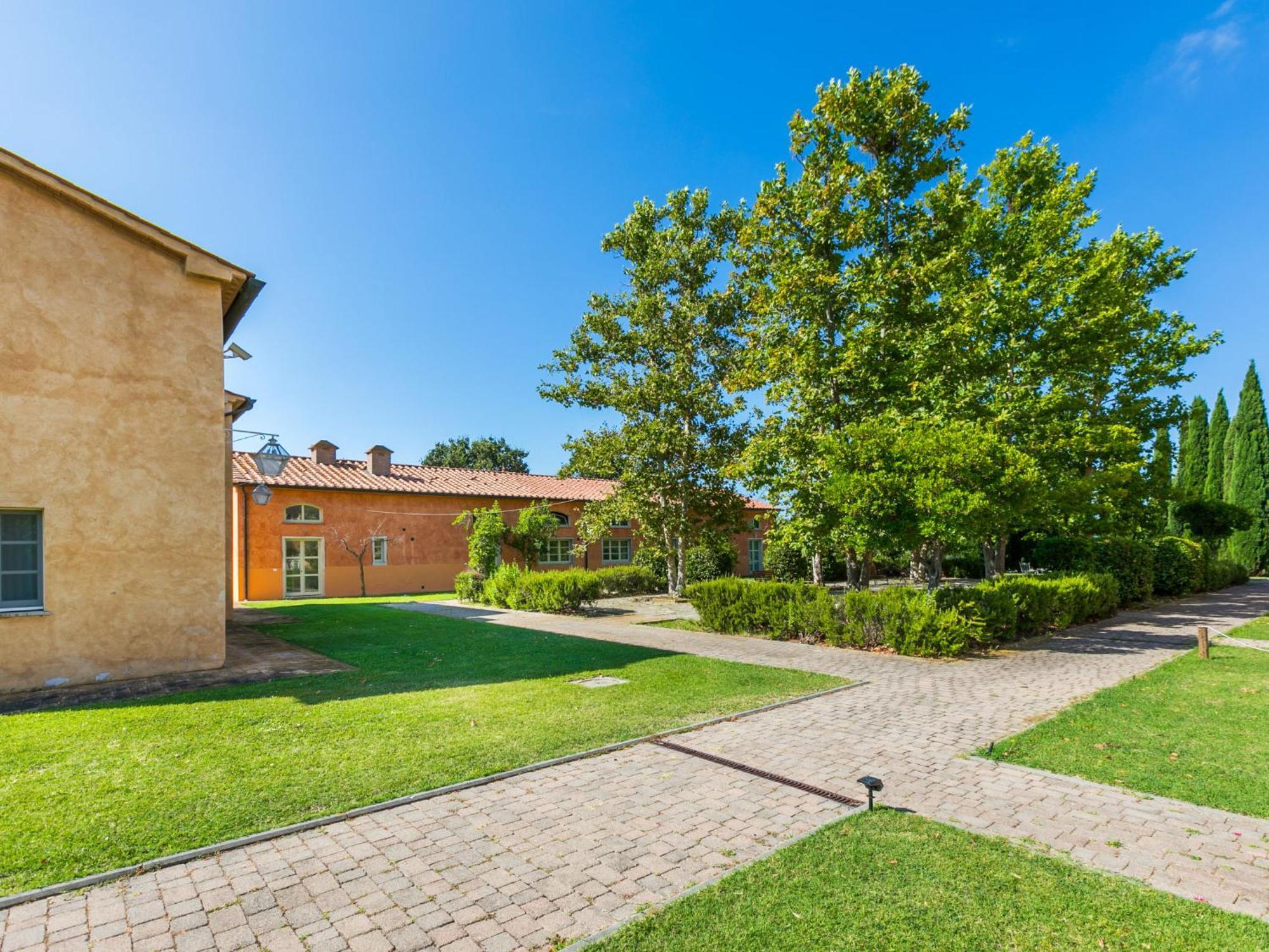 Apartment Quercia Alta By Interhome Le Case Esterno foto